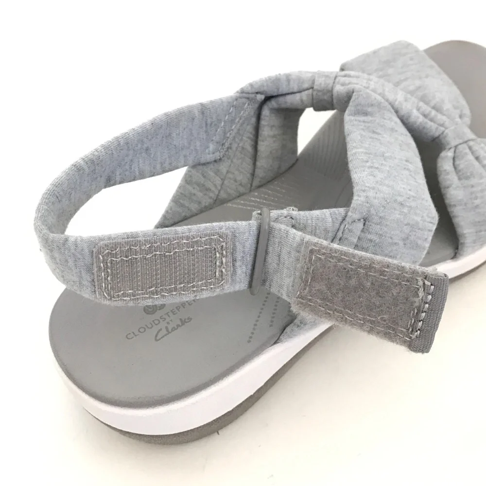 CLOUDSTEPPERS By CLARKS Cushion Soft Sandals Gray Women’s Size 6